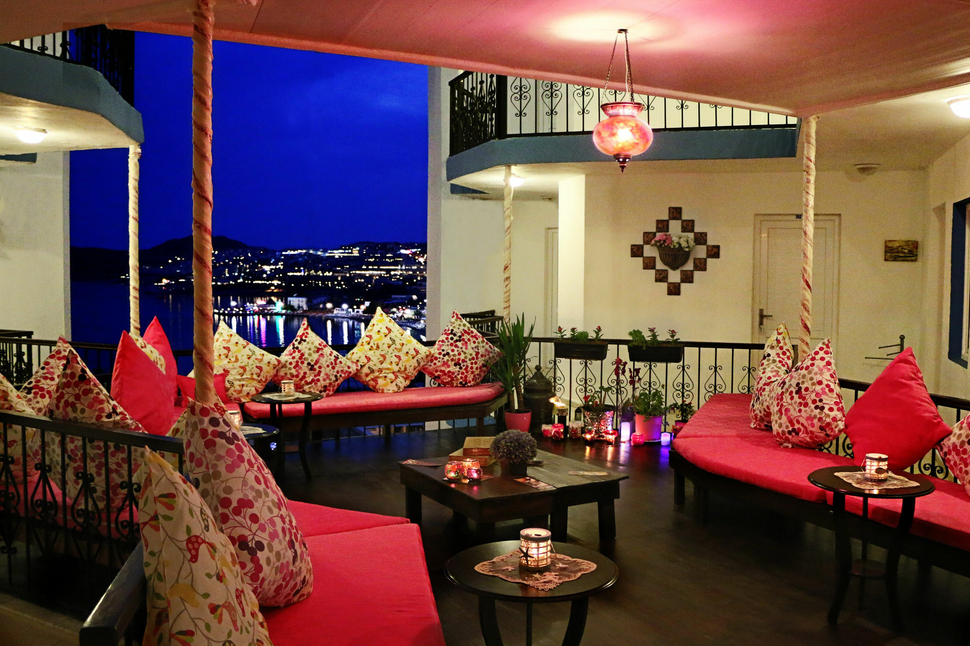 Hotel Casablanca Bodrum Bagian luar foto
